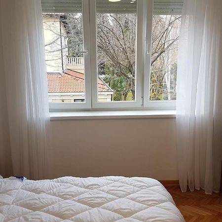 Apartment Bregovi トレビニエ エクステリア 写真