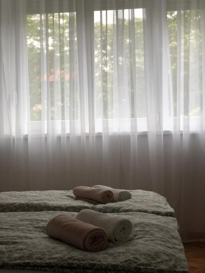 Apartment Bregovi トレビニエ エクステリア 写真
