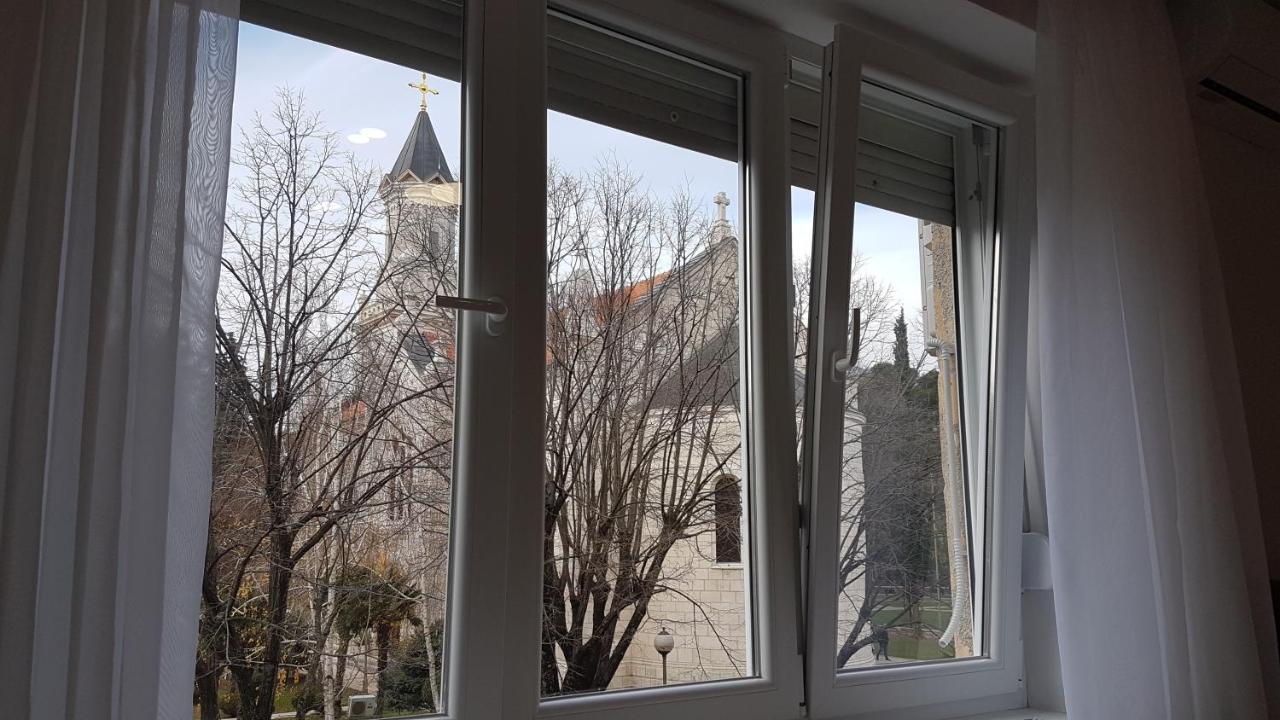 Apartment Bregovi トレビニエ エクステリア 写真